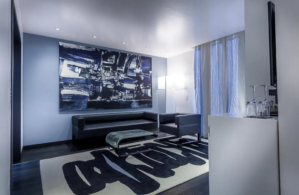 Felicien & Otel