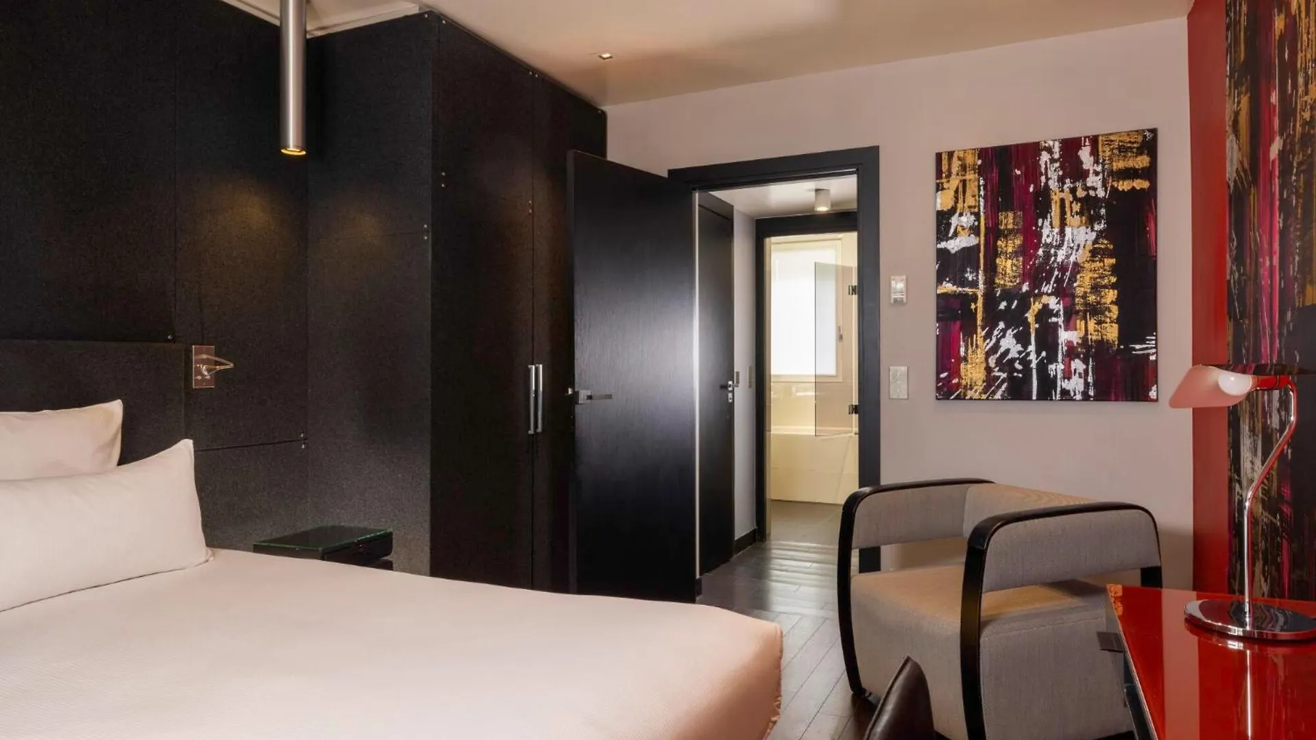 Felicien & Hotel Paris